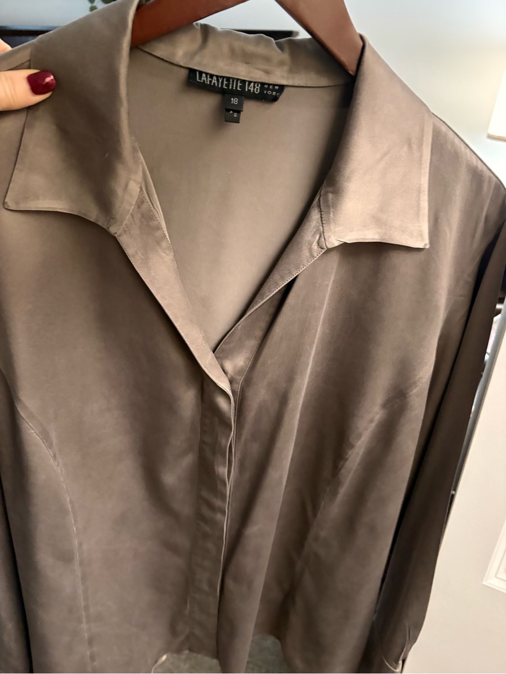 Lafayette 148 Silk Long Sleeve Button Front Top Size 18